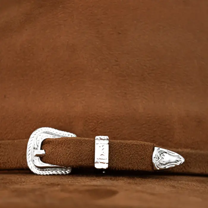 9004007-12-copia.webp Sombrero Adulto Avelar Explorer Gamuza - Imagen 12