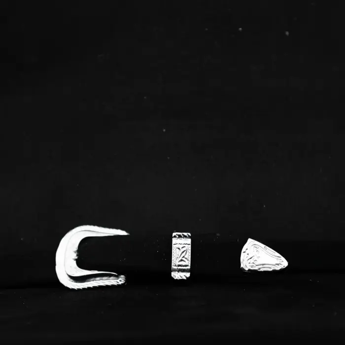 9004007-4-copia.webp Sombrero Adulto Avelar Explorer Gamuza - Imagen 4